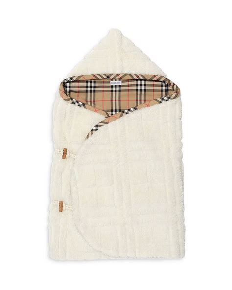 Burberry Unisex Collier Check Fleece Nest Wrap 